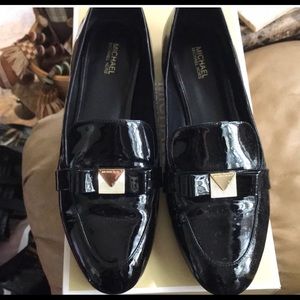 Michael Kors Black patent leather shoes
